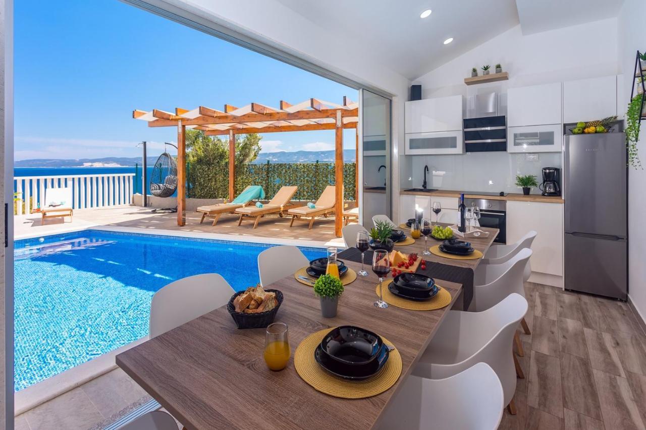 Villa Matan - Only 200M From The Sandy Beaches, Private 28M2 Pool Omiš Εξωτερικό φωτογραφία
